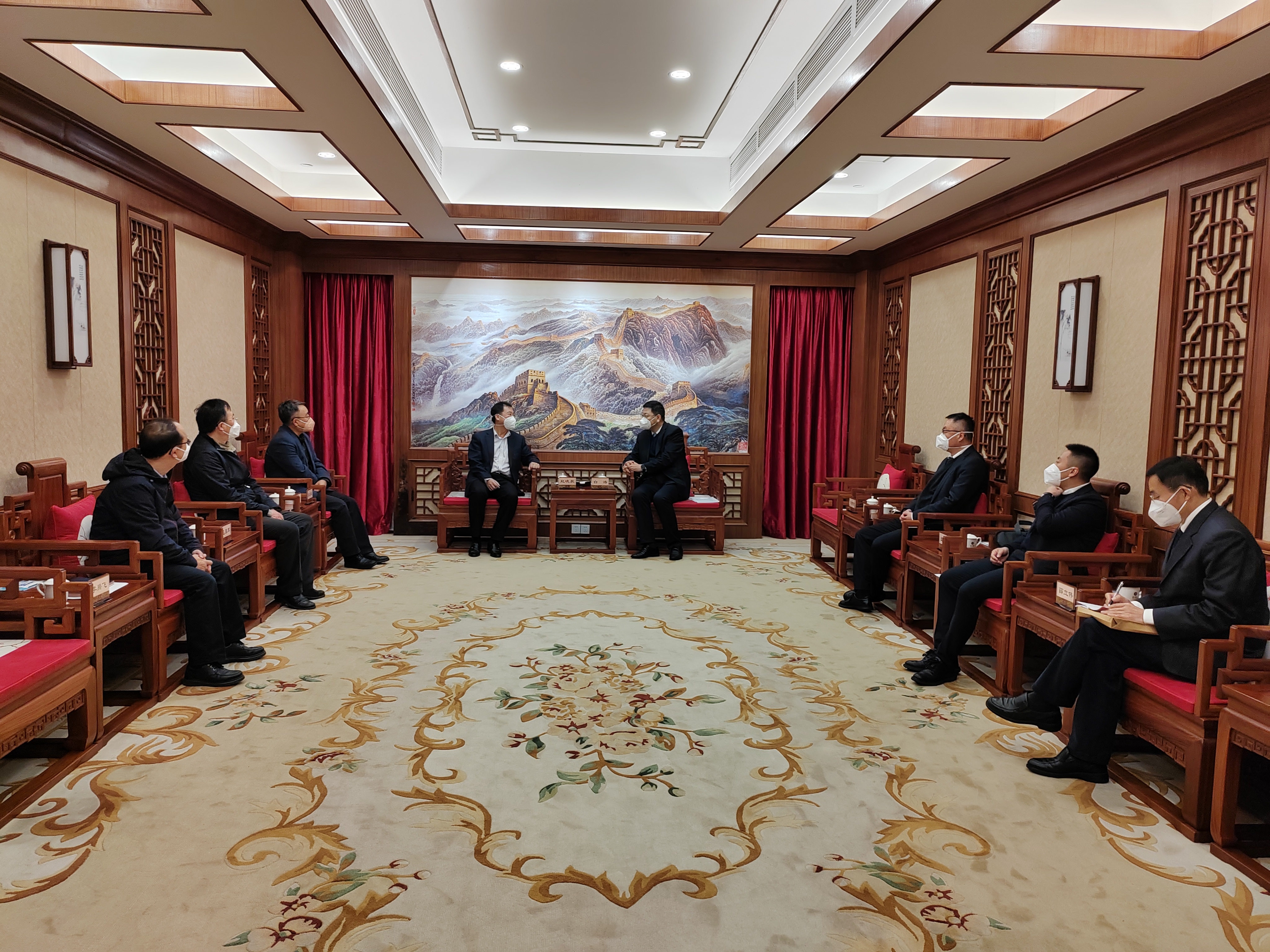 bbin党委书记、董事长赵晓晨拜访广东省佛山市委副书记、市长白涛