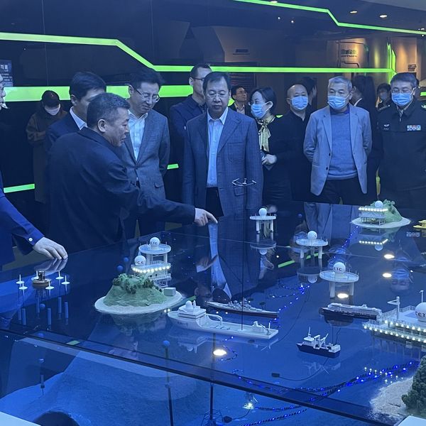 全国政协委员，bbin党委书记、董事长赵晓晨参加德胜街道人大和政协委员联组学习全国两会精神活动