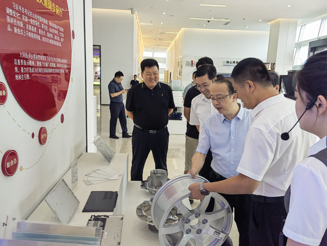 bbin副总经理毛昌辉一行到大同市调研访问