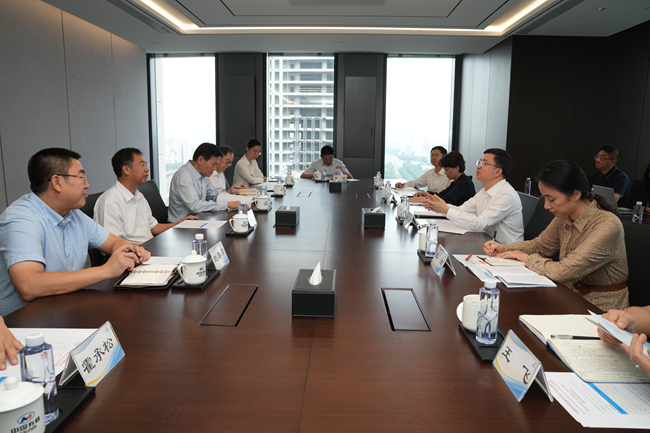 重庆市委常委、两江新区党工委书记罗蔺一行到访bbin