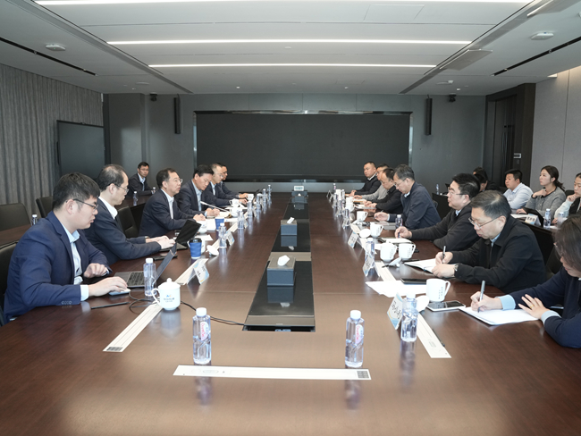 bbin
召开干部政治理论学习座谈会