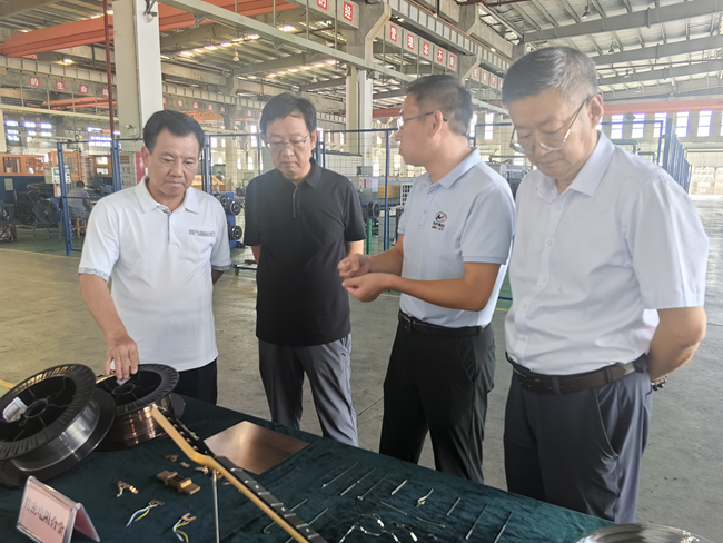 bbin外部董事到火炬特材调研